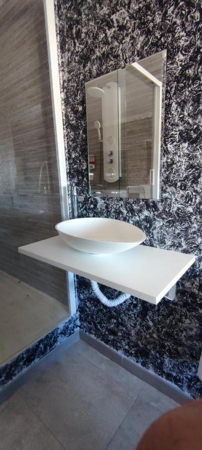 Апартаменты Latorre Jacuzzi Jerez Херес-де-ла-Фронтера Экстерьер фото